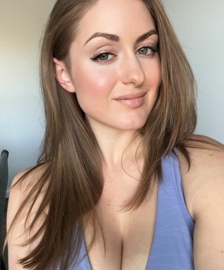 Layla Quinn pornstar nudes archive