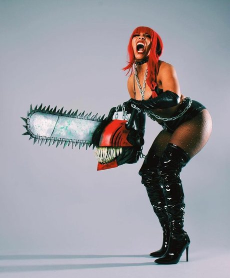 Kiera Please perfect model picture