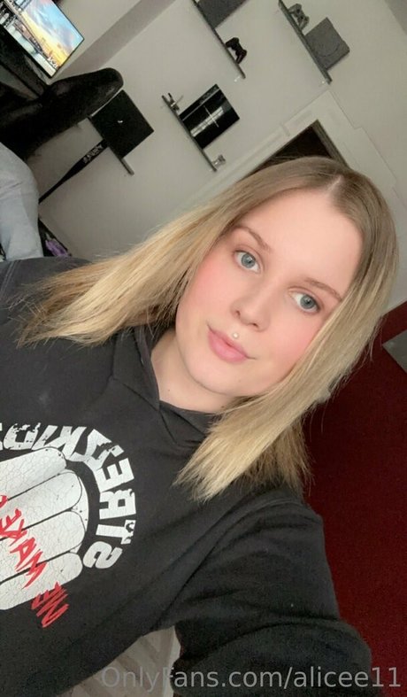 teen feet onlyfans perfect photo