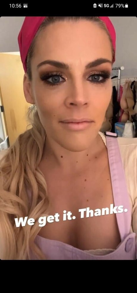 Busy Phillips pornstar hd pictures