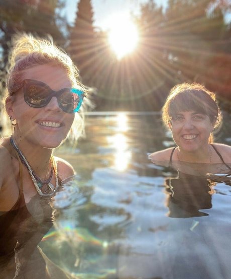 Busy Phillips pornstar adult pics