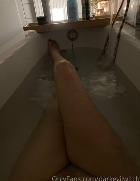 darkevilwitch star best photo