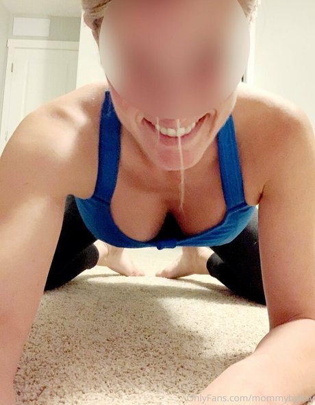 mommybyday model xxx picture