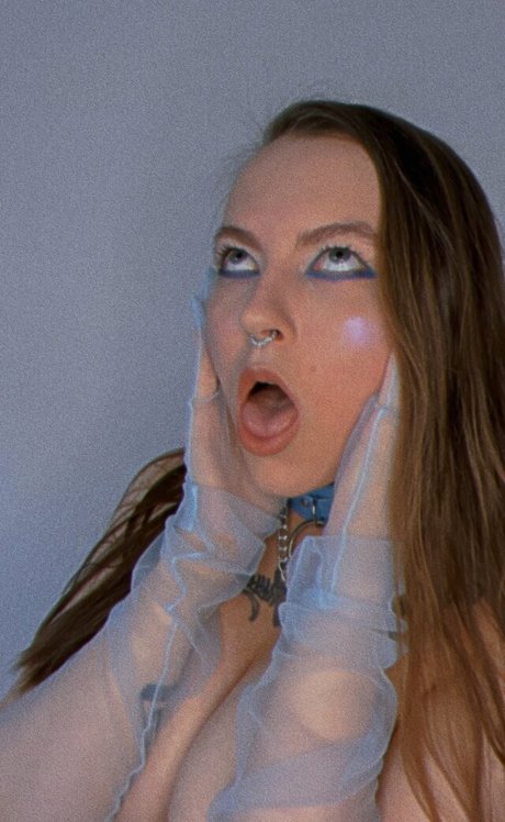 sisuuz erotic actress img