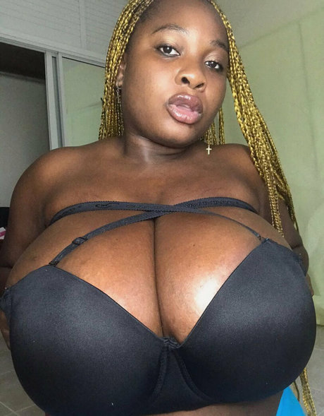 queendiamond nude star pics