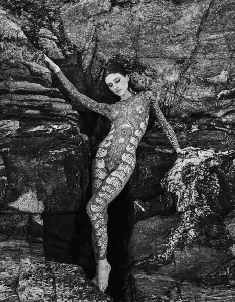 Noemie Doragon model exclusive archive