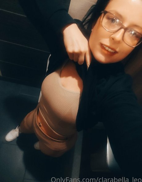 clarabella leo star pornographic pic