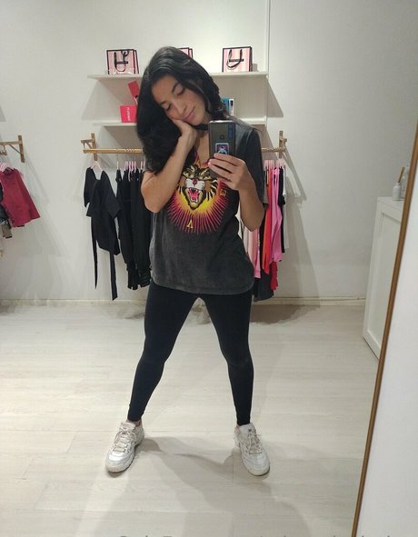 marisemwell xxx pornstar img