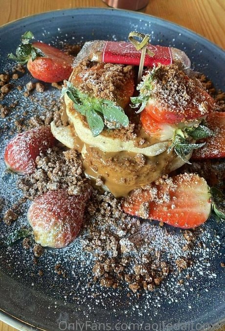 evadeexo model pretty picture