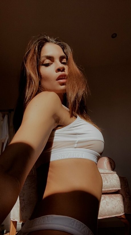 sironinena pornstar top pic