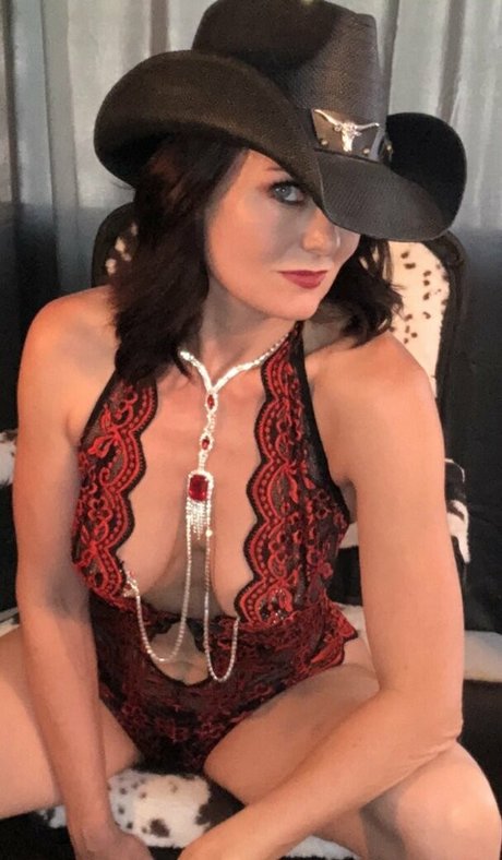 Katarina Waters pornstar naked pictures