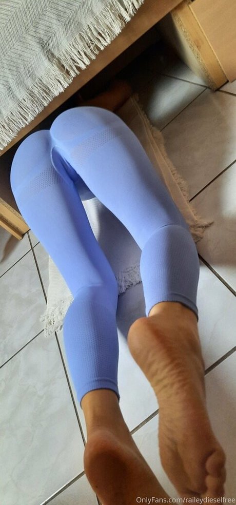 raileyfree model hot galleries