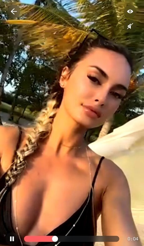 Julia Rose hd actress images