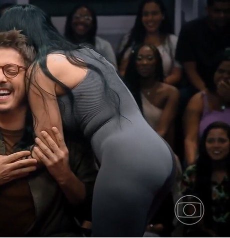 Simone E Simaria model nude archive