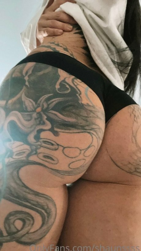 shaunssss naked model images