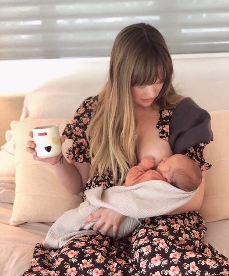 Kaylee DeFer pornstar gallery