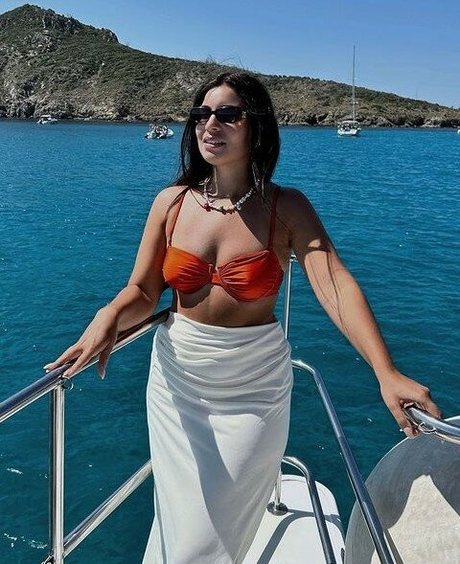 Debora Tanzo star best photos