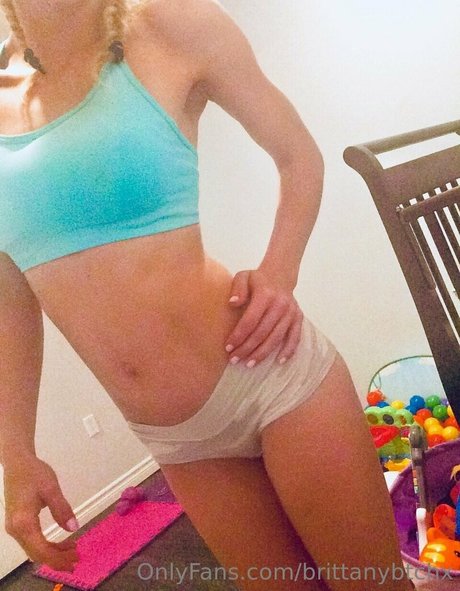 brittanybtchx nude pornstar gallery