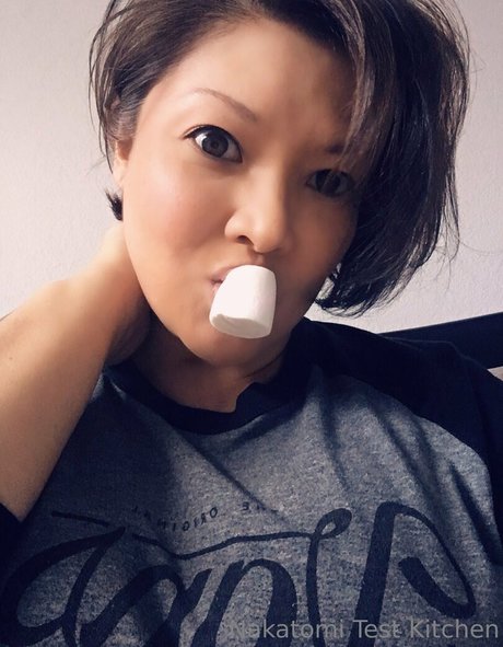 kellynakatomi star top image