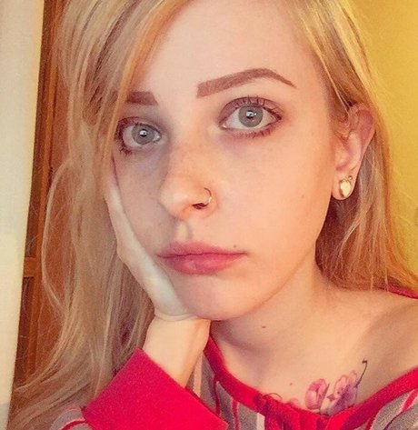 housewife onlyfans pretty pictures