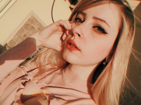 Agnese Innocente pornstar sexy photos