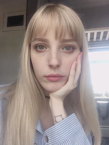 Agnese Innocente adult actress pics