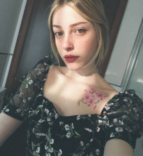 Agnese Innocente actress pics