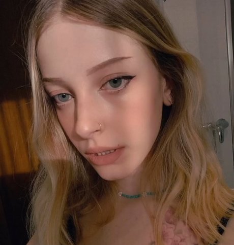 Agnese Innocente pornographic star image