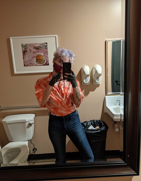 spivvens erotic star image