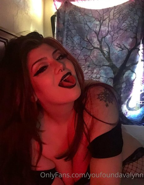 youfoundavalynn model xxx picture