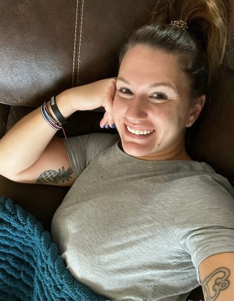 sexyfitfunvip pretty actress photo