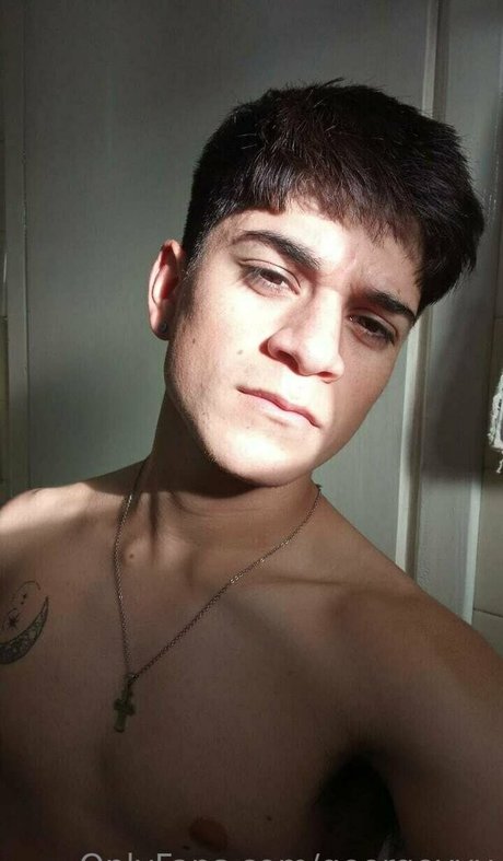 georgevvv model naked img