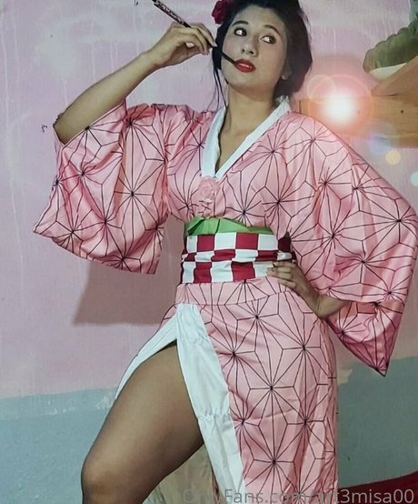 Art3misa00 sex star pictures