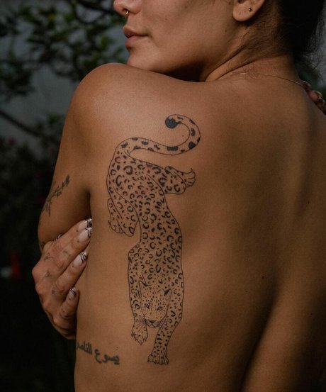 Martina La Peligrosa model nude archive