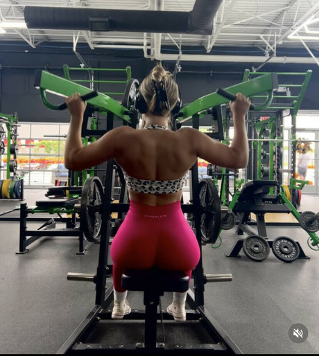 Makayla Mcquoid erotic actress photo