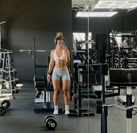 Makayla Mcquoid exclusive model archive