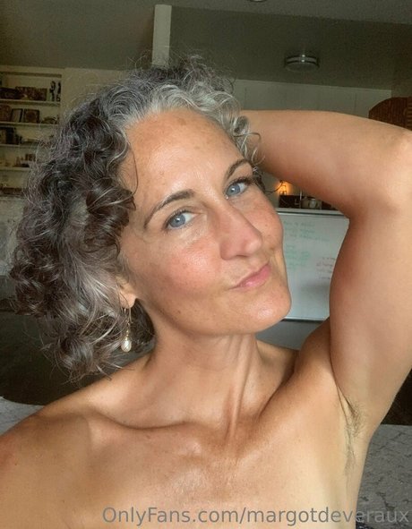 margotdeveraux Profile pic