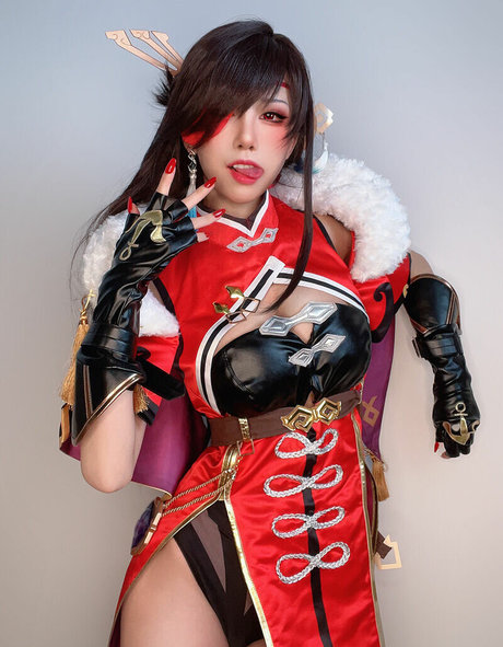 aqua28551264 model xxx photos