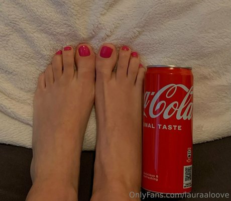 lauraaloove model sex photos