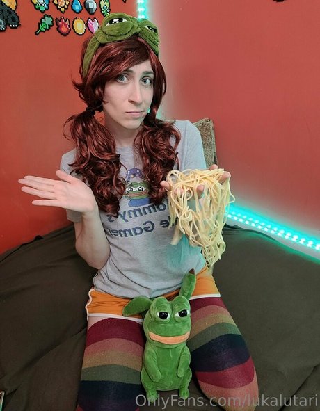 lukalutari sex model pic