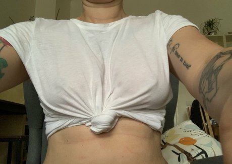 famez de nudes actress photo