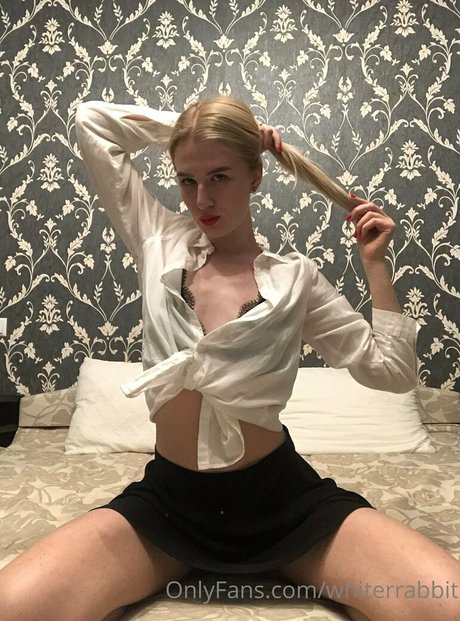 whiterrabbit model sex pic