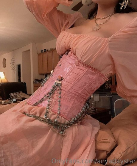 anyadaystar star hd pic