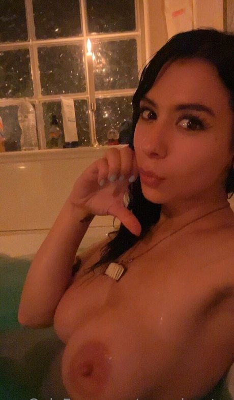 anyadaystar high quality model images