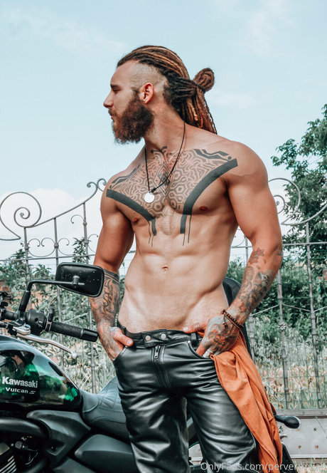 pervertmilan star high quality archive