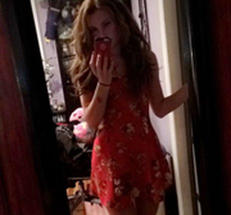 Vkunia hd actress galleries