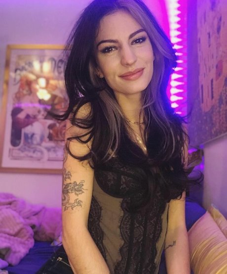 eve wasframed pretty actress image