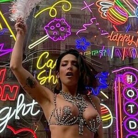 Lorena Castell pornstar art pics