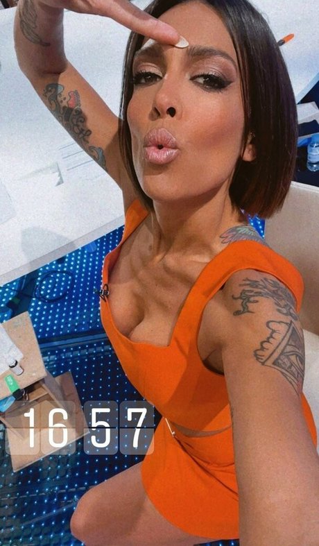 Lorena Castell perfect pornstar photos