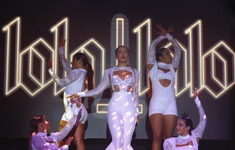 Lola Indigo star erotic gallery